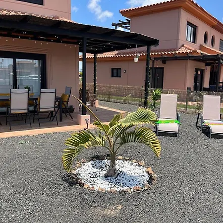Casa Alaia Holiday home *