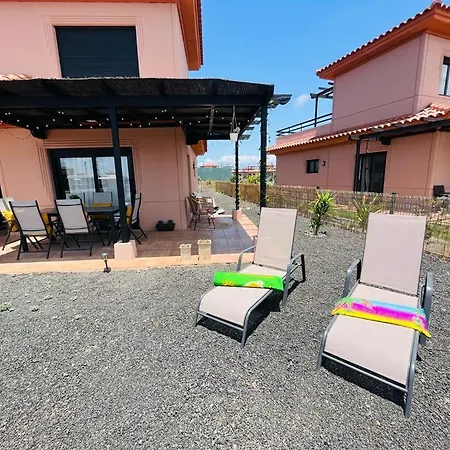 Casa Alaia Holiday home *